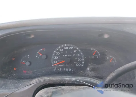 2002 Ford E-350 Super Duty Commercial/Recreational z USA, uszkodzony, nr VIN 1FTSE34L12HB06624